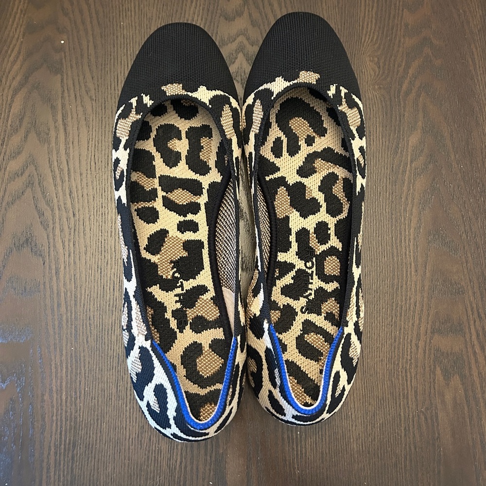 Rothy's Desert Cat Square Cap Toe Flats